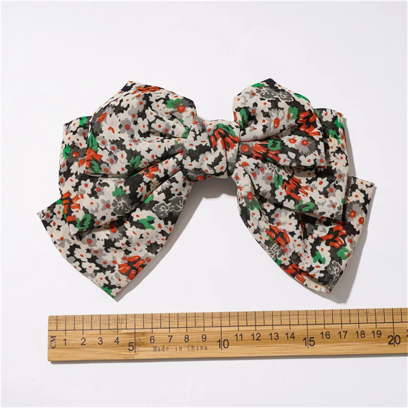 Шифоновая заколка для волос с разбитыми цветами и бантом Весенняя в японском