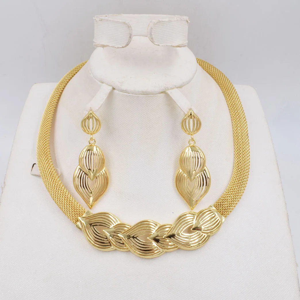 

NEW High Quality Ltaly 750 Gold color Jewelry Set For Women african beads fashion necklace set earring jewelry