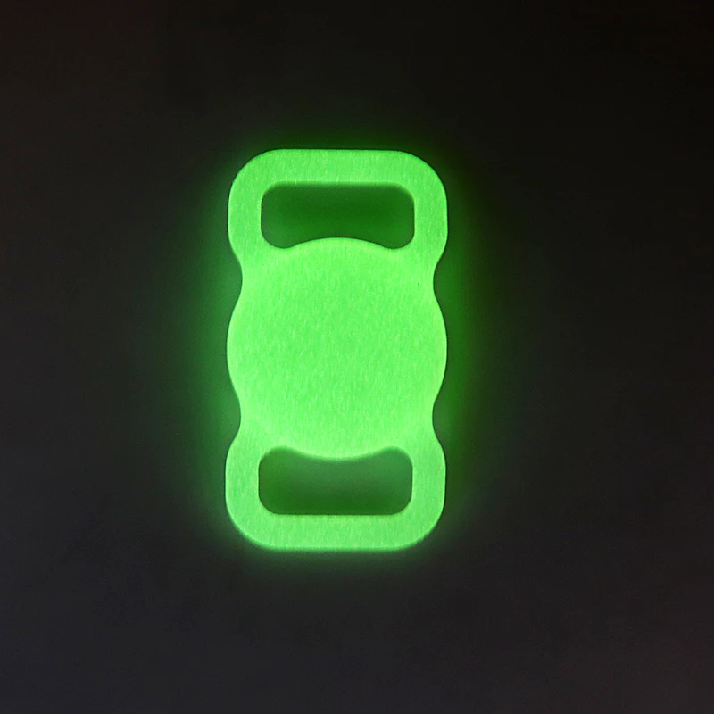 

2021 Hot Anti-Lost Protective Cover Silicone Protective Case For AirTag Key Finder Anti-Scratch With Keychain