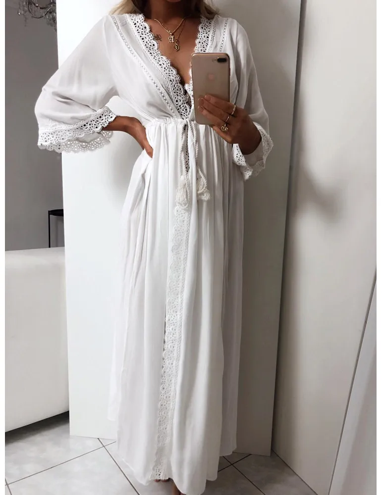 

Woman Perfect Wedding Bridal Party Robe Sleepwear Toweled Bathrobe Embroidered Sexy Nightgown Satin Lace Bathrobe