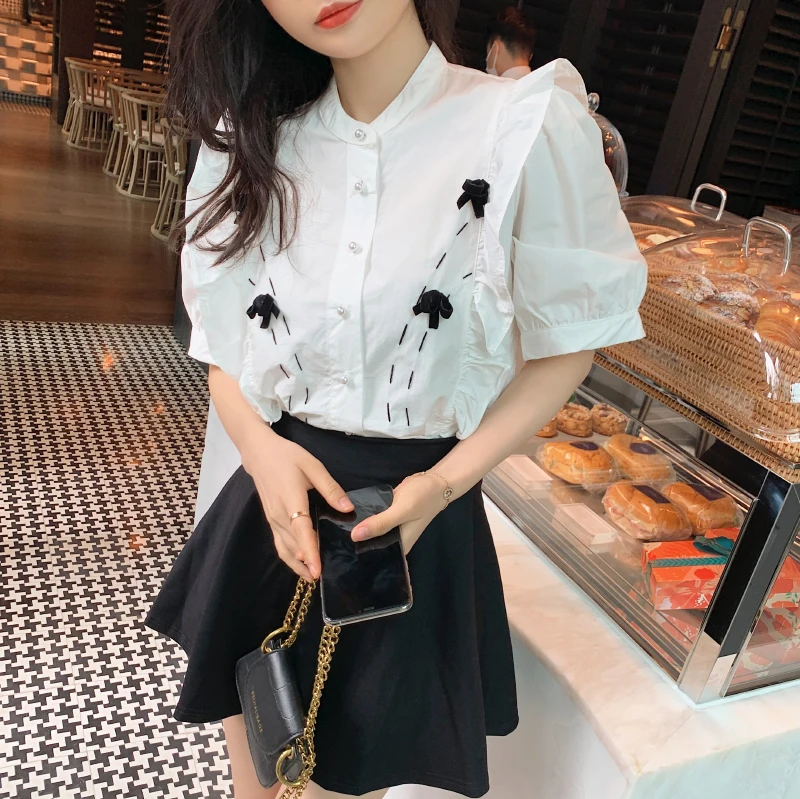 

Шикарная белая рубашка с бантом и рукавами-пузырьками, женская модная летняя белая блузка с оборками на пуговицах, женские милые короткие т...