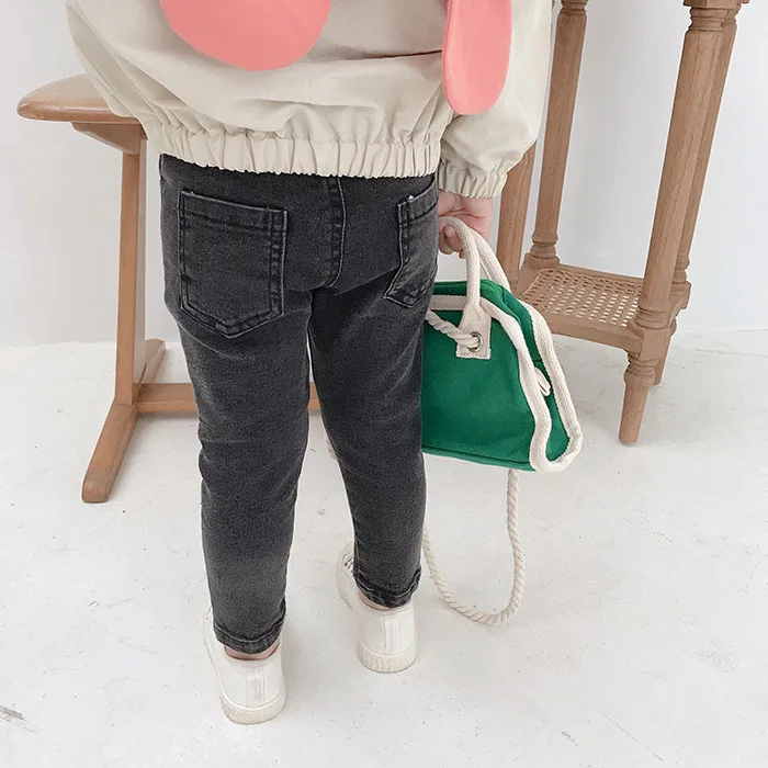 Осенние модные узкие джинсы для маленьких девочек 2 цвета 2019 Детские хлопковые