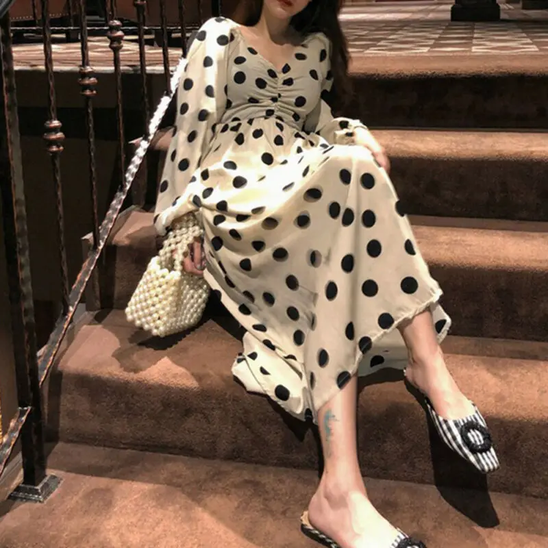 

Women Vintage Polka Dot V-neck Dresses New 2020 Spring Women Casual Half Sleeve Slim A-line Holiday Dress