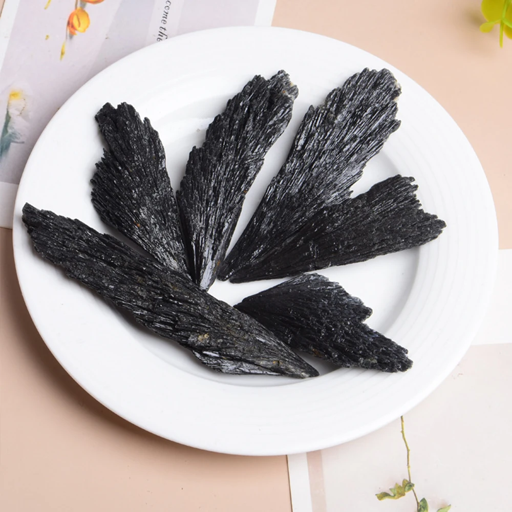 

Натуральный черный турмалин в форме пера, необработанный камень, энергетический минеральный Восстанавливающий камень, аксессуары для фото...