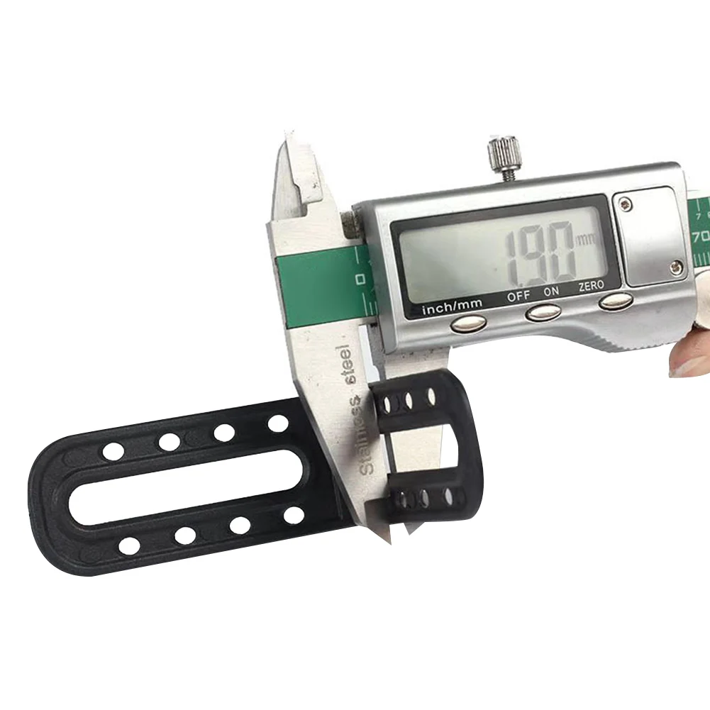 

25Pcs Male Angle Leveling Tool with Tile Leveler Spacer Locator Tool Adjustment Aids Construction Building Tool