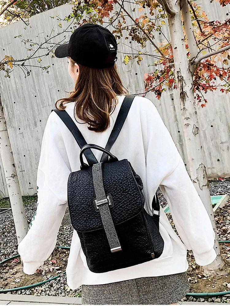 

Luxury 100% Genuine Leather Daily Casual Backpack For Women Classic Black Student's Schoolbag High Quality Classic Lady Knapsack