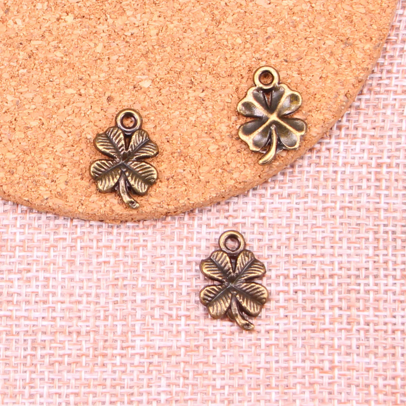 35 шт. подвески Клевер цветок металлический сплав для изготовления ювелирных