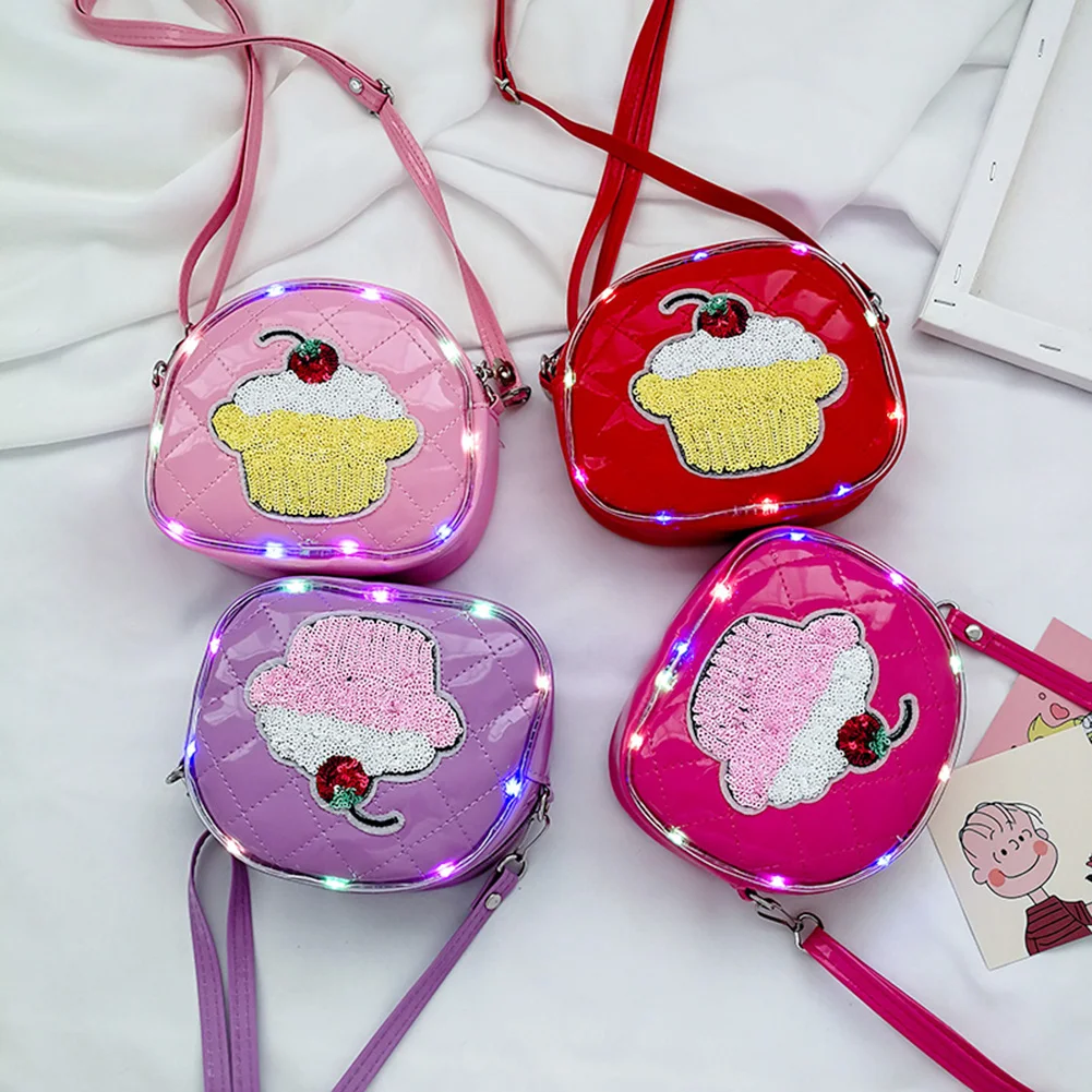 Детская сумка через плечо из искусственной кожи для девочек с вышивкой тортом и