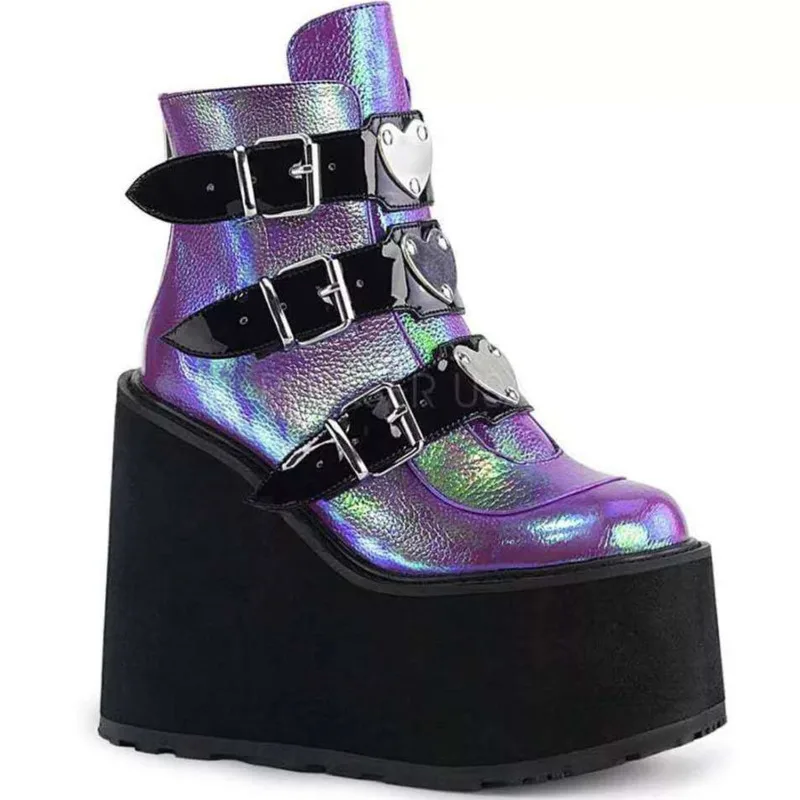 Женские ботинки на танкетке зимние теплые из искусственной кожи высоком каблуке