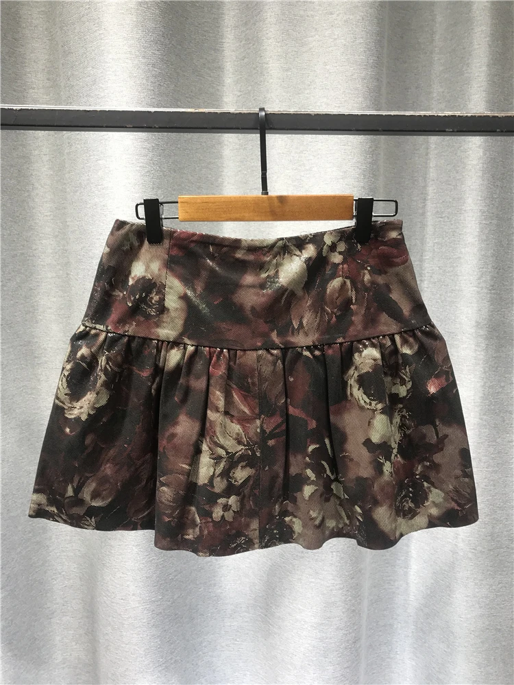 

Skirts Womens Mini Fashion And Leisure Real Sheepskin Side Opening Short Skirt Flower Pattern Decoration Pleated Loose Hem