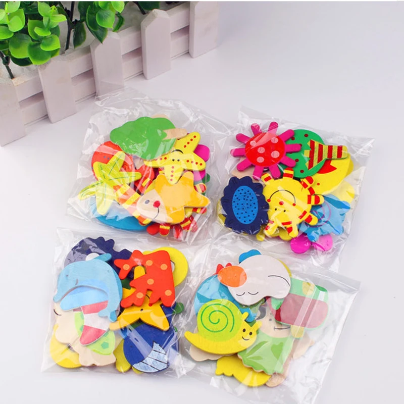 

12pcs/lot Wooden Cartoon Fridge Magnet Fridge Stickers Animal Cartoon Colorful Kids Toys Child Educational Toys Gifts
