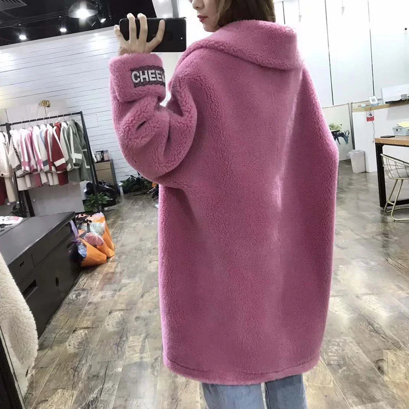 

Long coats women clothes pink parka real Pearl buttons korean plus size turn-dwon collar abrigo mujer sheep fur coat