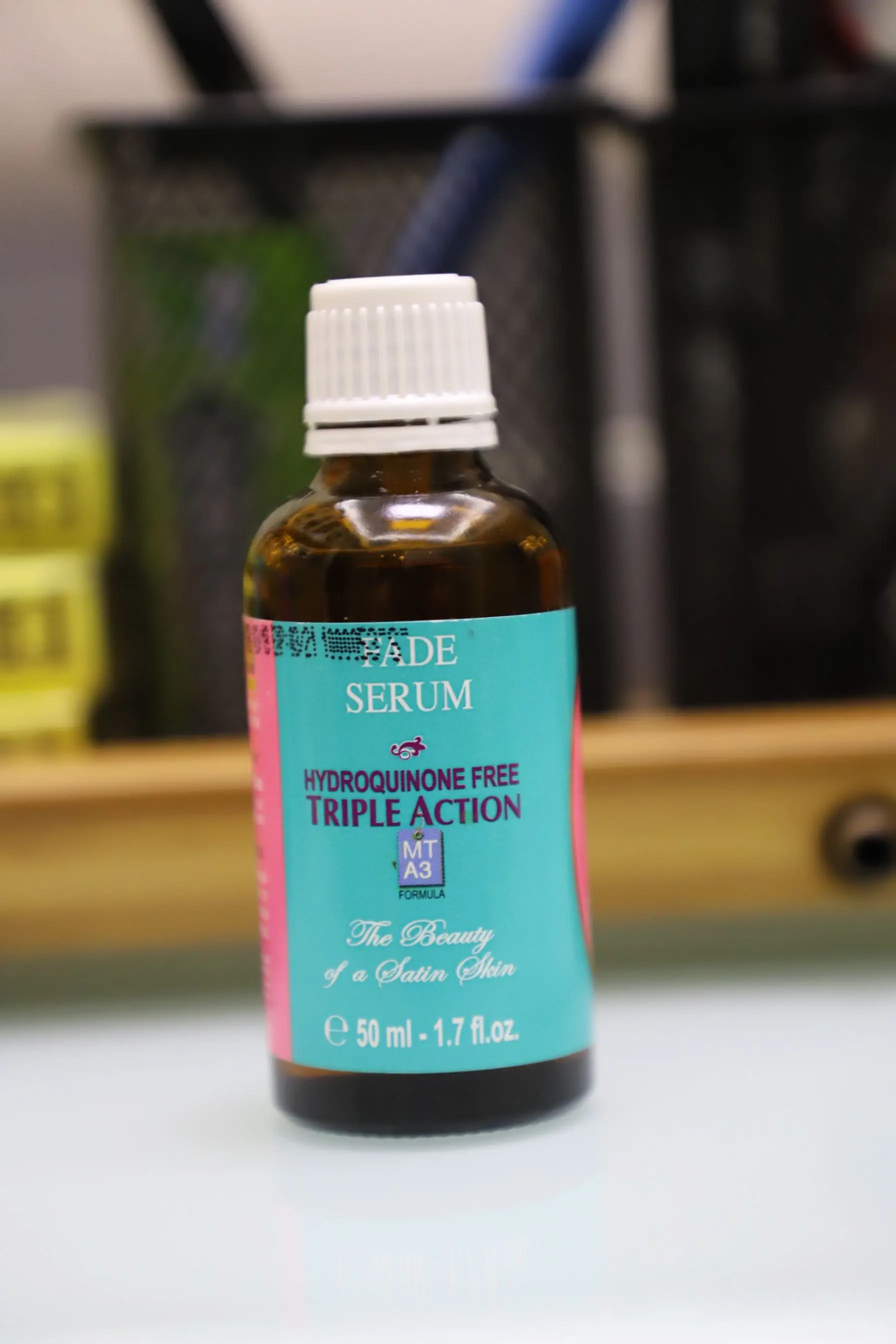 Бесплатная доставка Diva Maxima | Maxitone Выцветающая сыворотка Гидрохинон бесплатно 50