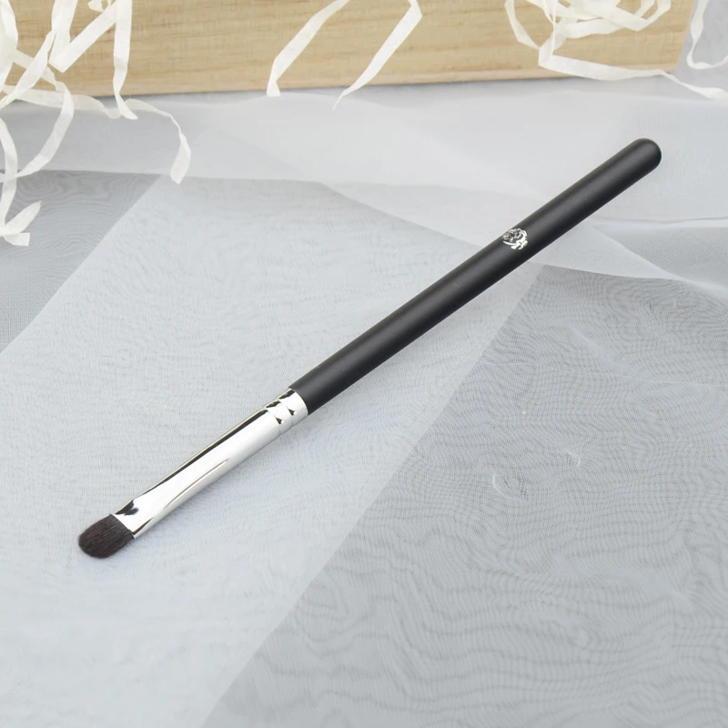 Профессиональная Кисть для макияжа ручной работы R107 маленькая кисть теней век