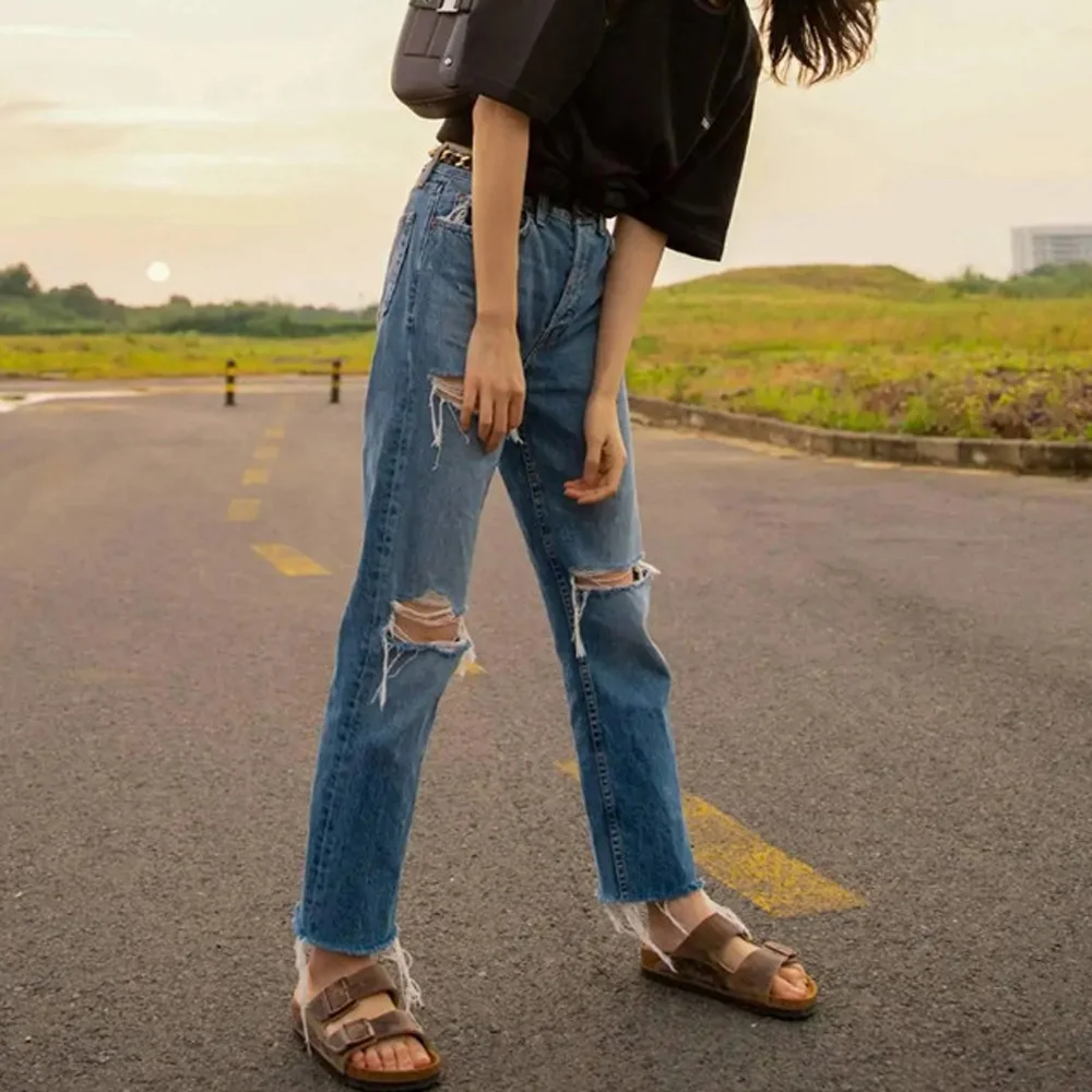 

Hole women jeans casual wild fashion lady Straight pants