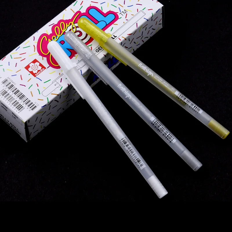 Японские маркеры Sakura белые/золотистые/Серебристые для набросков манга