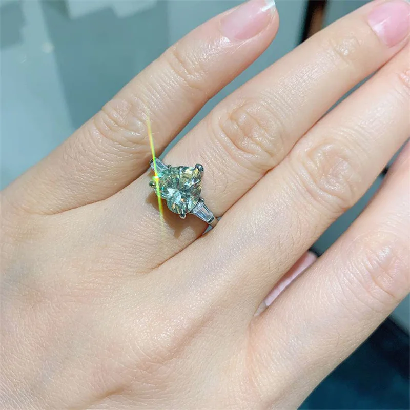 Изысканное кольцо QTT с изменяемым размером в форме сердца из парайбы изумрудом и