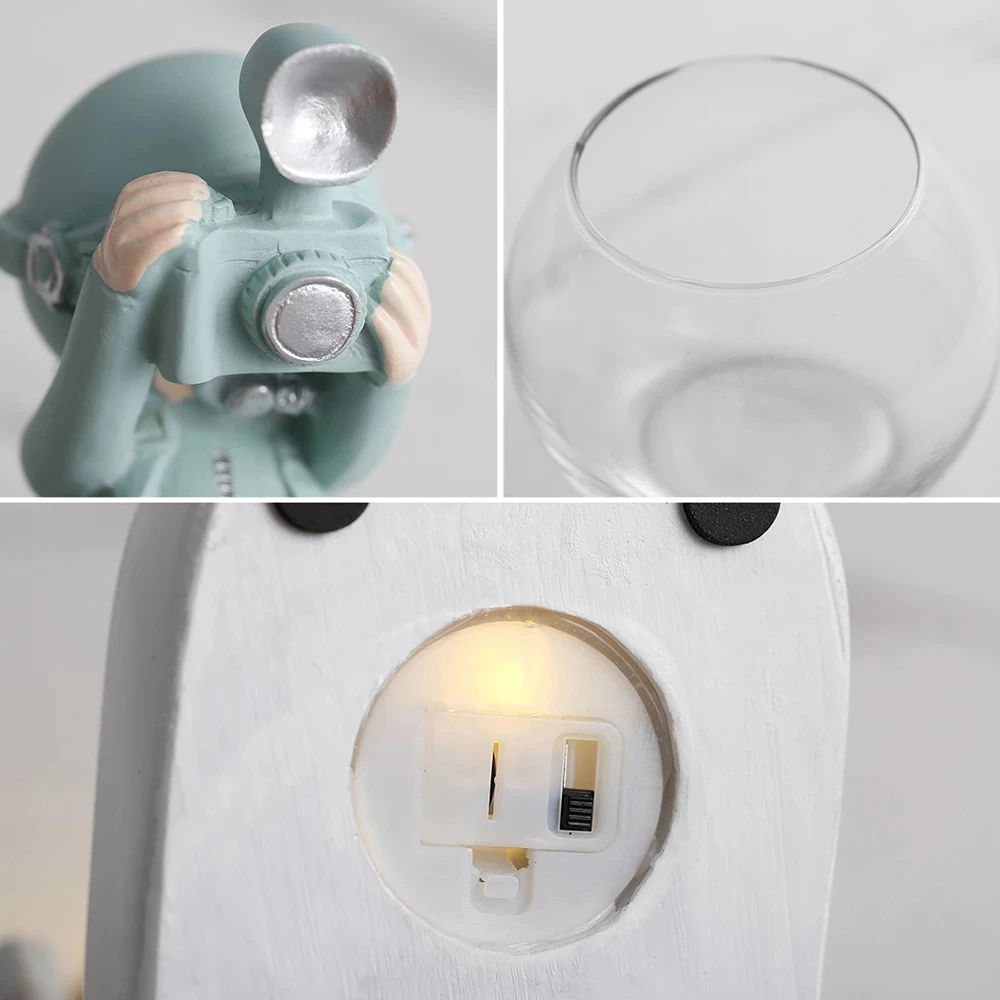 

Creative Glass Vase Resin Astronaut Diver Ornaments Flower Vases Hydroponics Desktop Decor Flowers LED Light Pluggable Battery