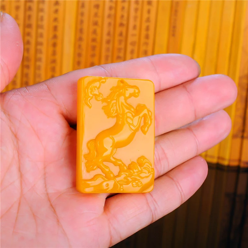 

Natural Yellow Jade Horse Pendant Necklace Chinese Carved Charm Jewellery Accessories Fashion Amulet for Men Women Lucky Gifts