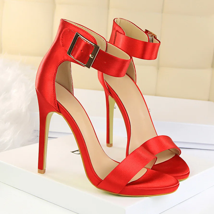 Женские Классические атласные сандалии гладиаторы 2020 размера плюс 34 43 на высоком