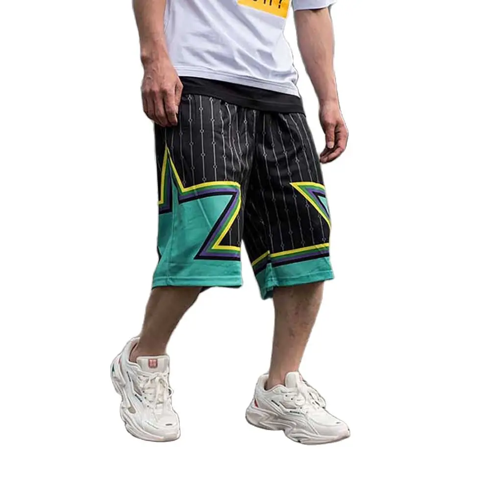 

Plus Size Fashion Hiphop Shorts Men Casual Sportswear Shorts Loose Baggy Harem Boardshorts Streetwear Beachshorts Men Clothing