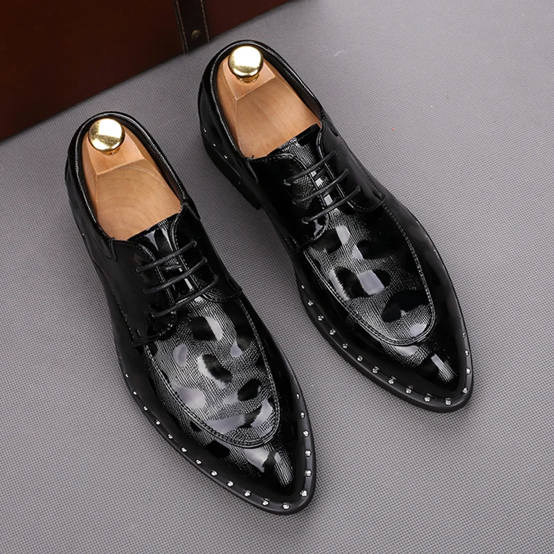 

Korean design mens shoes bright patent leather oxfords shoe party nightclub wear lace-up sneakers pointed toe footwear zapatos
