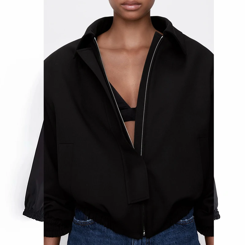 

Куртка-бомбер женская демисезонная однотонная с длинным рукавом