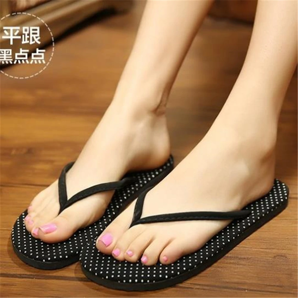 Женские ПУ модные на плоской подошве шлепанцы летний тренд полосы сандалии