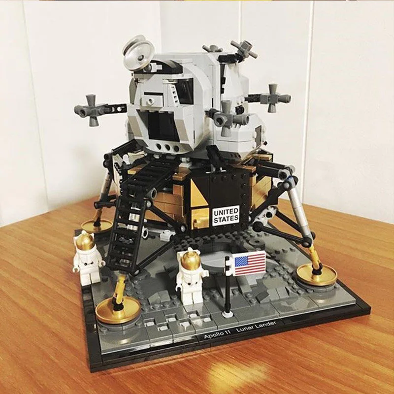 

Новинка Луна Космос ракета 11 лунный строительный блок строительные блоки эксперт Кирпичи игрушки для подарков дети со светом