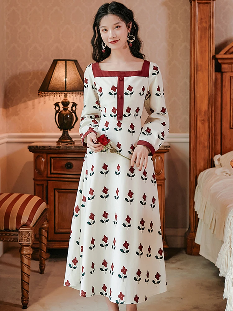

Summer New Women's Dress Retro Court Style Quality Show Thin Long Dress Rose Print British Square Collar Travel Beach Dress