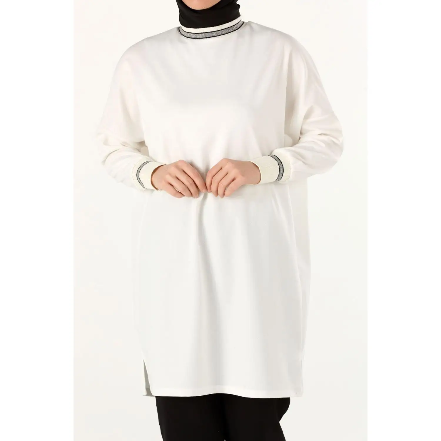 TUNIC |