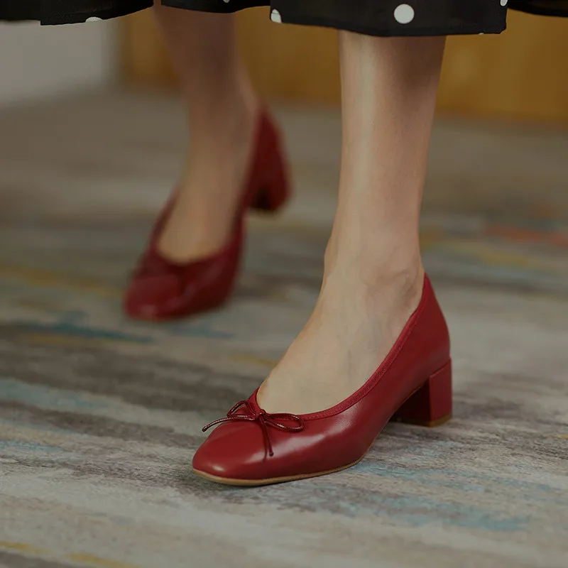 

Small Size 33-40 Women's Natural Cow Leather Pumps Shoes Woman Block Square Heels Sweet Bow Shoes Ladies Nude Red Heels Footwear