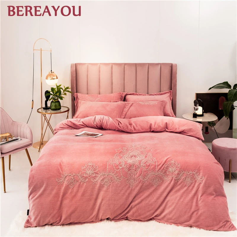 Роскошные комплекты постельного белья розовый коралловый флис зимний