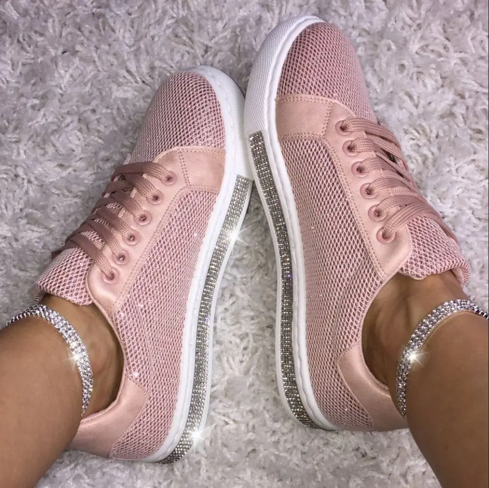 Женские кроссовки на платформе Chubky женские парусиновые туфли маленькая белая