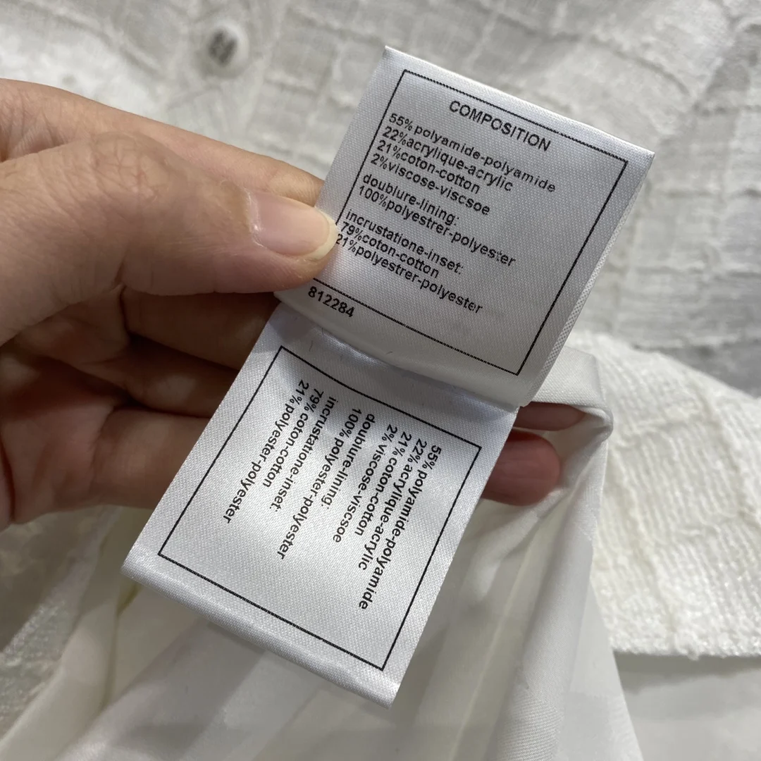 

Elegant Lady White Dress Luxury Brand Embroidery Floral Four Pocket Long Sleeve A Line Dress Spring Summer Loose Dress for Women