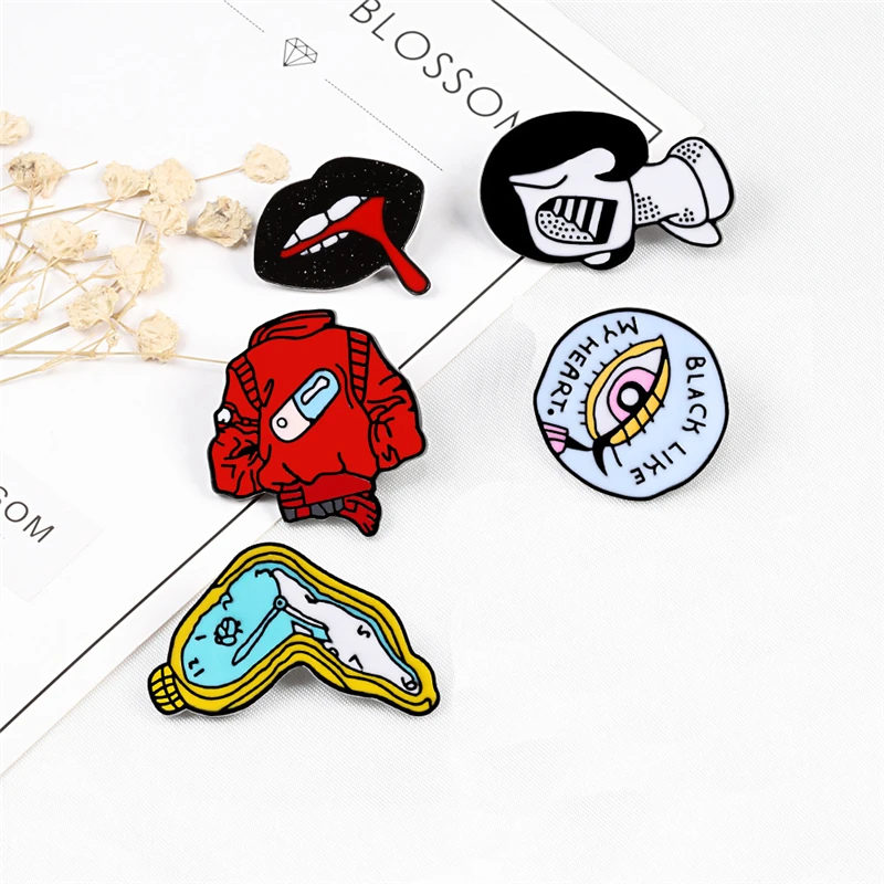 Коллекция панк брошь странные глаза губы эмалевые булавки витые часы женские