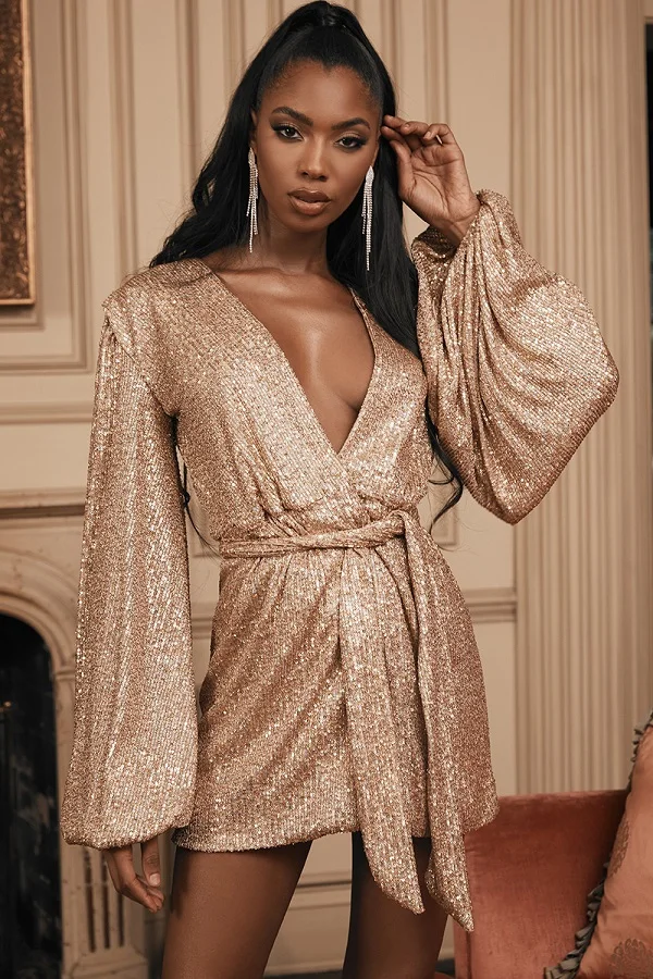 Новинка 2021 г. Модное изящное вечернее платье цвета шампанского с V-образным