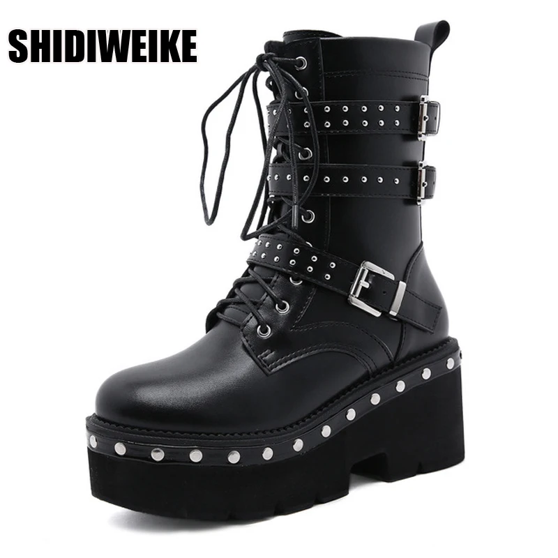 

Sexy Rivet winter Boots Women Platform Boots Black Leather Gothic Punk Style Combat Boots For Women Mid Heels Comfortable vc1330