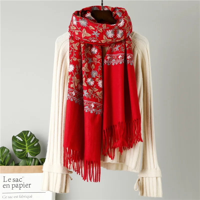 

Women Embroidery Pashmina Cashmere Scarf 2021 Autumn Winter New Warm Tassels Scarf Long Size Shawl Fashion Shawl Scarves