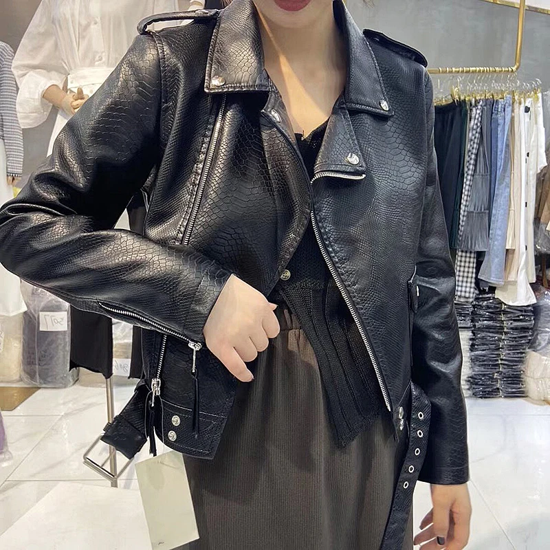 

Fitaylor New Spring Autumn Biker Moto Pu Jacket Women High Street Zipper Long Sleeve Short Coat with Belt Faux Leather Jacket