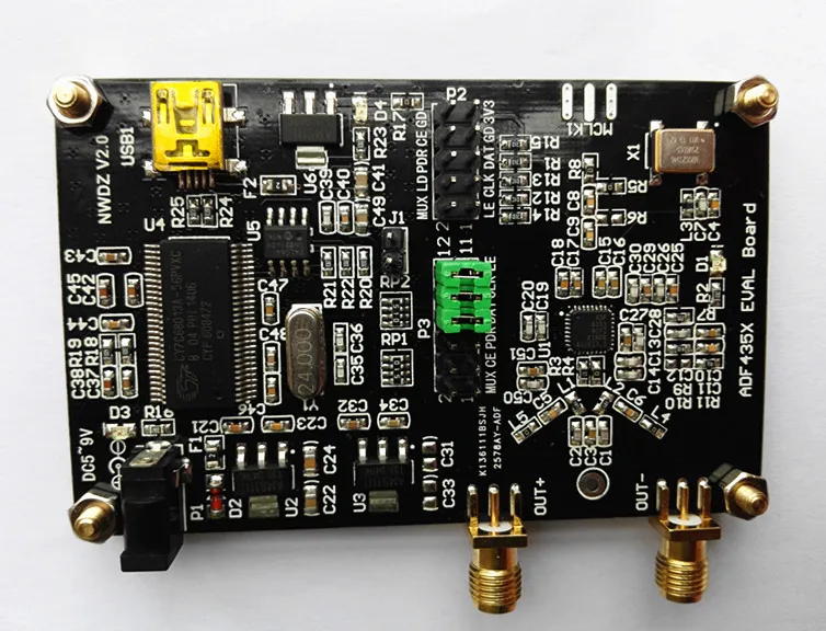Плата ADF4350/ADF4351 35-4 4 ГГц источник сигнала официальное Управление по ПК точка
