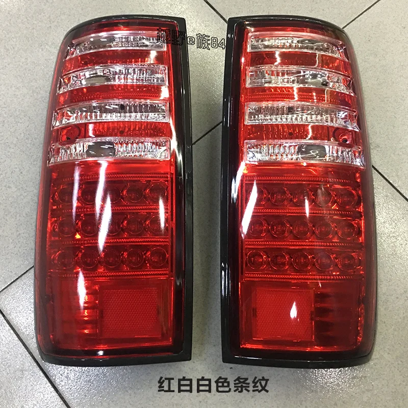 

LED taillights for 1991-1997 Toyota Land Cruiser 4500 LC80 LX450 modified LED rear light assembly smoked black assembly