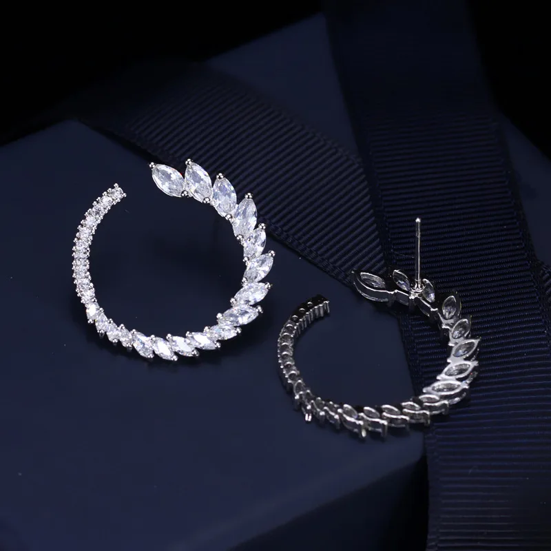 Серьги женские с фианитом нежные ювелирные украшения для ушей в форме оливкового