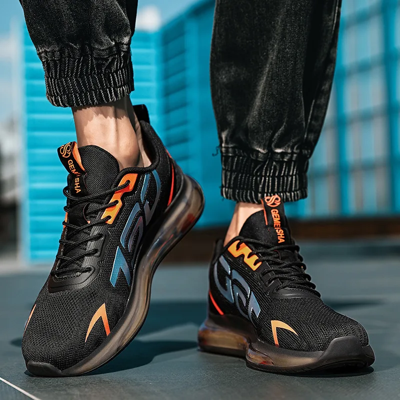 Рисунок 3 - Мужская повседневная обувь