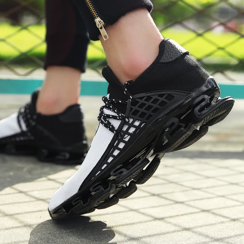 Men Running Shoes Light Blade Sneakers High Quality Male Mesh Jogging Shoes Women Couple Athletic Sneakers Big Size 36-48