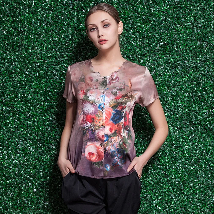 

2020 Women Short Red Sleeve Shirt Top Garment