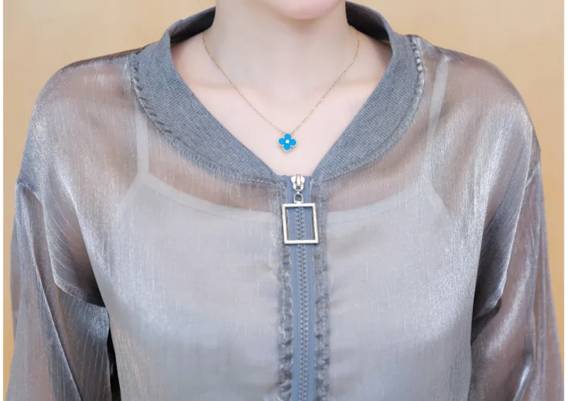 #5364 серая и белая короткая куртка Женская Повседневная Солнцезащитная на молнии