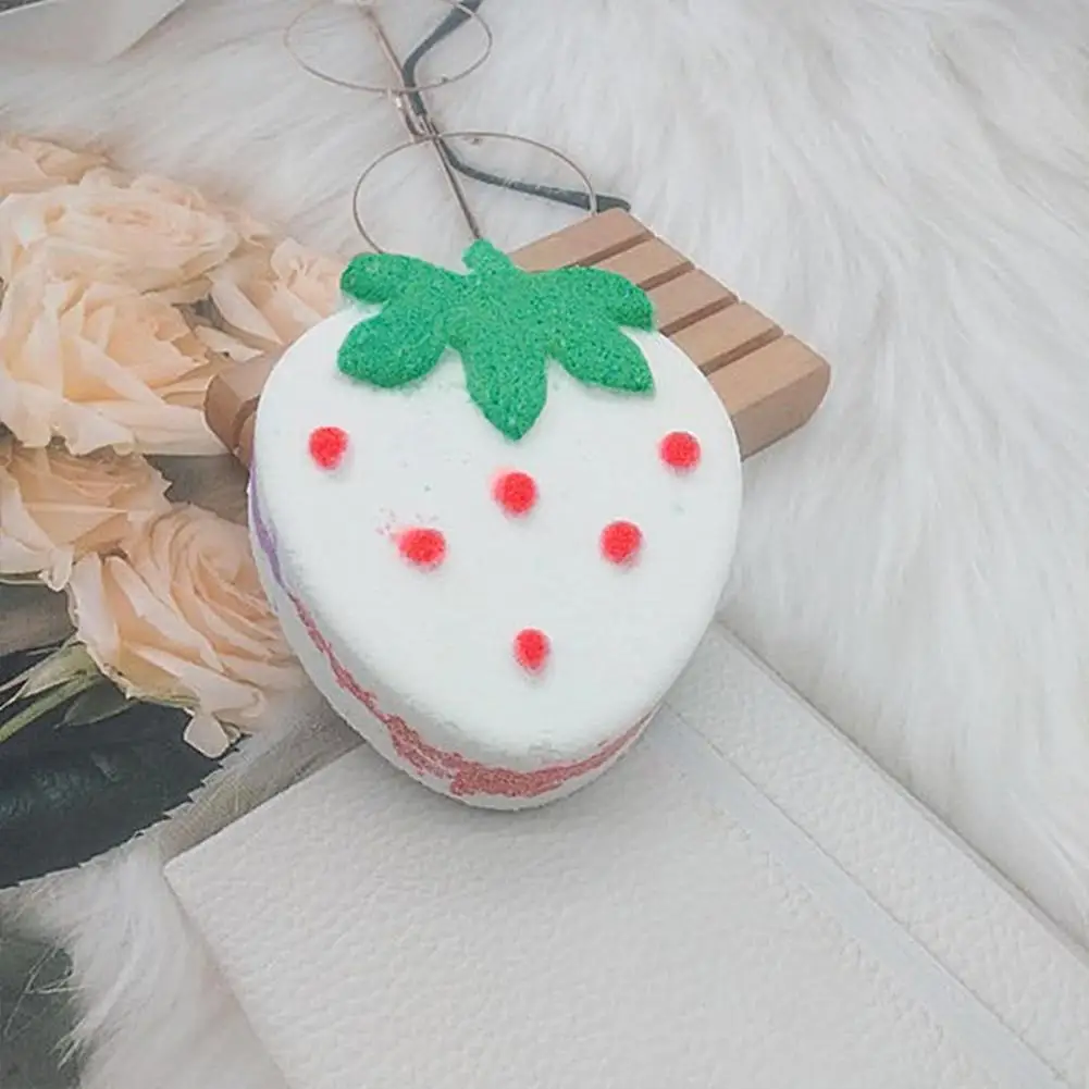 

Handmade Strawberry Bath Salt Exfoliating Oil Control Cleaner Spa Bomb Bath Deep Ball Body White Bomb Bathroom Bath Bombs B P5K0