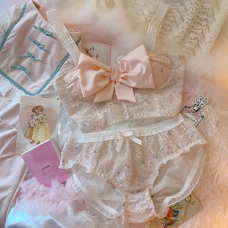 

Retro Underwear External Wear French Maiden Bra & Brief Sets Detachable Lolita Janpanese Sweet Bow Pink Glitter Vest Panties