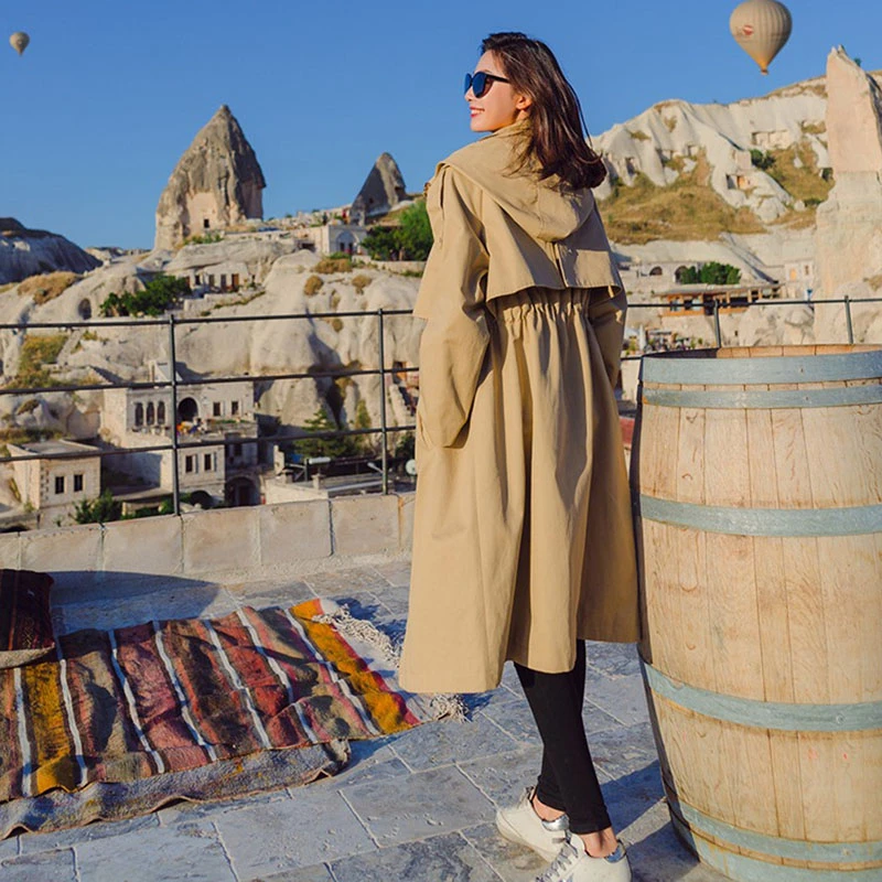 Женская Длинная ветровка с капюшоном демисезонное Свободное пальто до колена